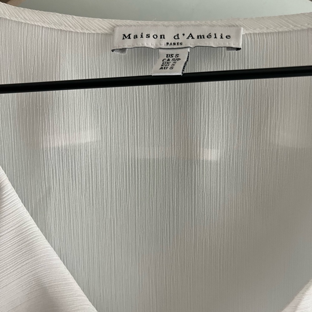 Maison d’Amelie Sheer Blouse Sz S - Picture 12 of 12